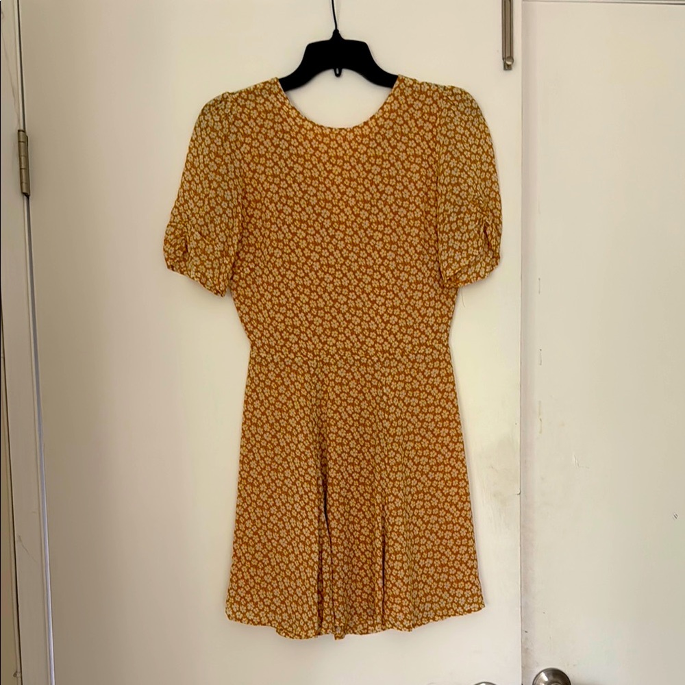 Reformation Floral mini Dress sz 2